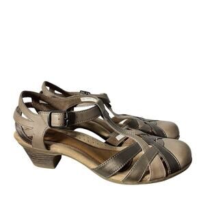 Cobb Hill Womens Aubrey Casual T Strap Mary Jane Low Heels Size 9.5 Tan NWOB